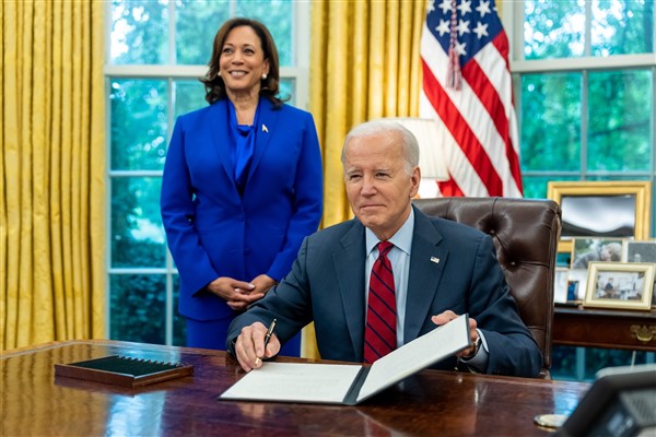 ABD Başkanı Biden, Keir Starmer'ı tebrik etti