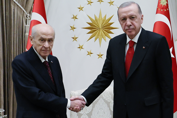 Cumhurbaşkanı Erdoğan, MHP Genel Başkanı Bahçeli'yi kabul etti
