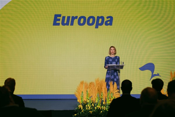 Kaja Kallas, Estonya Başbakanlığı görevini Kristen Michal'a devretti