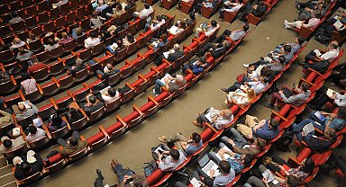 Bakan Tunç, üniversite tercihi yapacak öğrencilerle buluştu