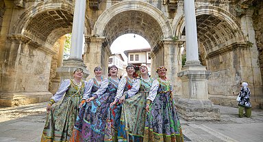 Başkan Uysal: Uluslararası Kaleiçi Oldtown Festivali 17-20 Ekim'de yapılacak