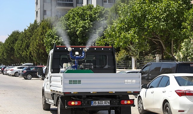 Buca'da ilaçlama son hızla devam ediyor