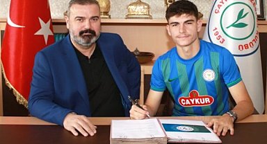Çaykur Rizespor'da Muhamed Buljubasic için imza töreni