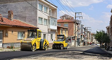 Eskişehir'de yol yenileme, bakım ve onarım çalışmaları sürüyor
