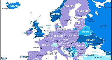 Euro bölgesi ekonomisi Almanya'nın yüzde 0,1 küçülmesine rağmen 2. çeyrekte %0,3 büyüdü