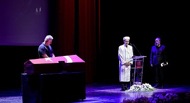 Kenan Işık için AKM’de anma töreni düzenlendi