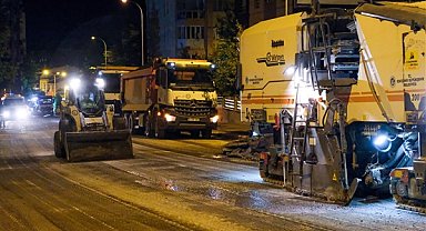 Maide Bolel Huzurevi Caddesi’nde asfalt onarım ve yenileme çalışmaları devam ediyor