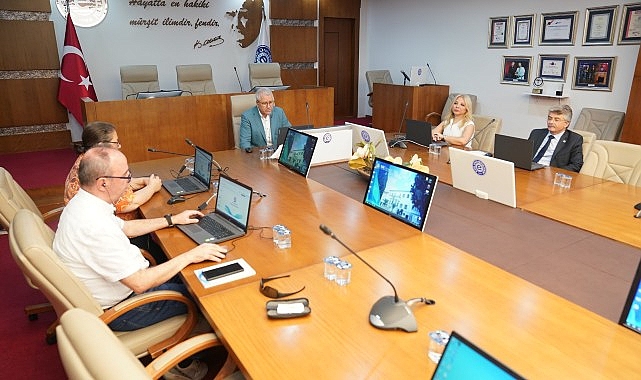 Rektör Prof. Dr. Budak, “Üniversitemiz yerli yazılım projelerine yenilerini eklemeye devam ediyor"