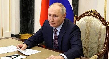 Rusya Devlet Başkanı Putin, Suriye Devlet Başkanı Esad ile bir araya geldi