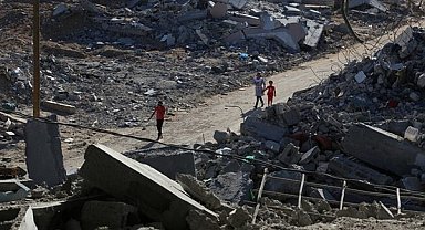 UNRWA: Gazze'deki insanlar sürekli yer değiştirme nedeniyle bitkin düştü