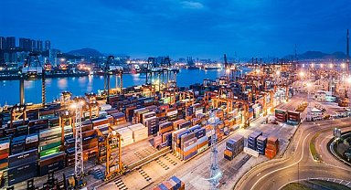 Yılın ilk yarısında Çin'in ticaret hacmi 21 trilyon yuanı geçti