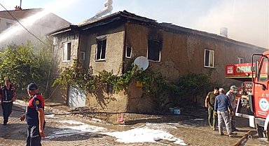 Afyonkarahisar'da ev yangını