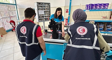Afyonkarahisar'da haksız fiyat ve stokçuluk denetimleri devam ediyor. 