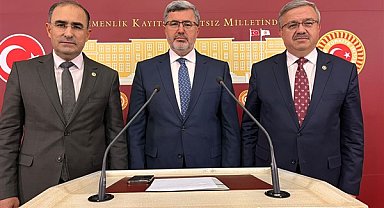 AK Parti Afyonkarahisar milletvekillerinden yeni sağlık personeli açıklaması
