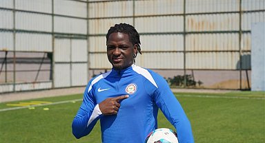 Akintola: Taraftarımızın desteği ile güzel bir sonuç almak için elimizden geleni yapacağız