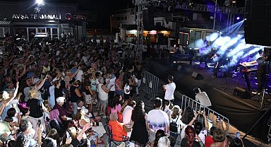 Avşa Adası’nda MOD10’la eğlence gecesi
