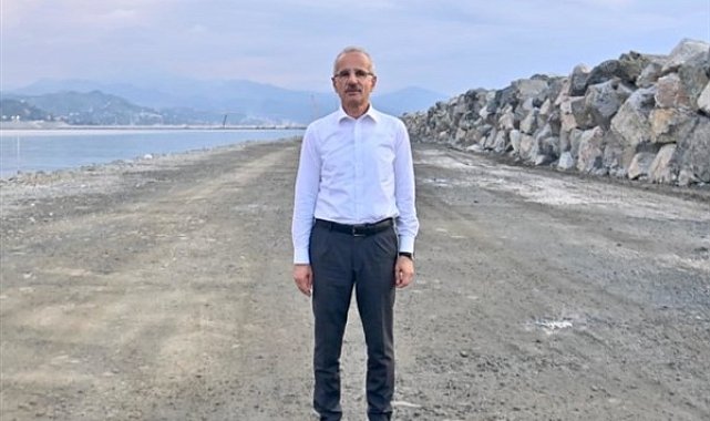 Bakan Uraloğlu: Filistin’in yanında olmaya devam edeceğiz