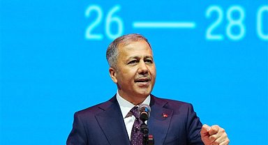 Bakan Yerlikaya: Atatürk’e ve aziz milletimize hakaret eden şahıs gözaltına alınmıştır