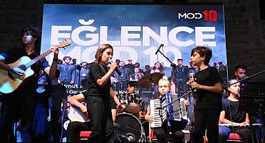 Balıkesir'de konserler devam ediyor