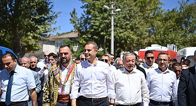 Başkan Akın, 64. Geleneksel Kurtdereli Mehmet Pehlivan Yağlı Güreşleri açılışına katıldı