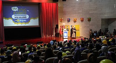 Başkan Altay, Özel Genç KOMEK Yaz Okulu kapanış programına katıldı