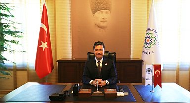 Başkan Aras: Kredi derecelendirme kuruluşundan dokuz kez AAA almak bizleri mutlu etti