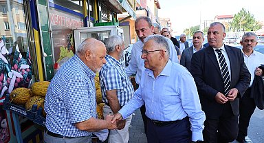 Başkan Büyükkılıç, Tomarza'da vatandaşlarla bir araya geldi