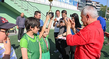 Başkan Şahin’den spor tesislerine ziyaret
