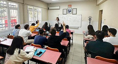 BELGEM ile YKS'ye hazırlanan 102 öğrenci üniversitelere yerleşti