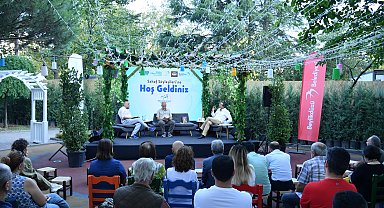 Beylikdüzü Sahaf Söyleşileri'nde Homeros ve İlyada konuşuldu