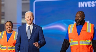 Biden: Demokrasiyi küçümseyen değil, savunan bir gelecek görüyorum