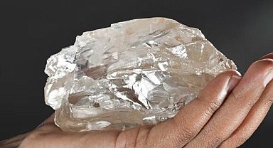 Botsvana elması şimdiye kadar bulunan en büyük ikinci mücevher kalitesinde örnek olabilir