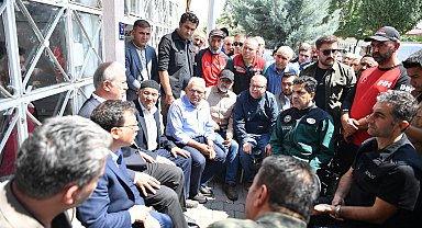 Büyükkılıç, selde hayatını kaybeden Saraç'ın ailesine taziye ziyaretinde bulundu