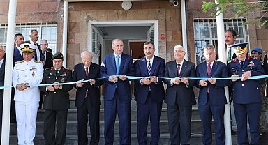 Cumhurbaşkanı Erdoğan, Ahlat Komando Tabur Komutanlığı’nın açılışını yaptı