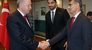 Cumhurbaşkanı Erdoğan, derece alan sporcu ve askerler ile bir araya geldi