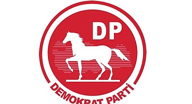 DP Genel Başkanı Uysal, Celal Bayar'ın mezarını ziyaret etti