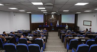 Edremit Belediyesi'nde hizmet içi eğitim programları sürüyor