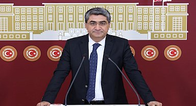 Ekmen, Bakanlar Tunç ve Yerlikaya’ya orman yangınlarındaki soruşturmaları sordu