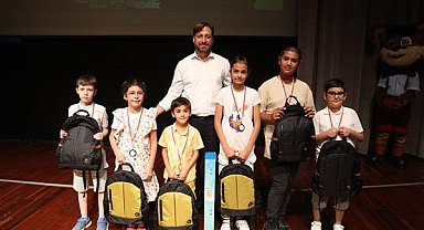 Genç KOMEK Yaz Okulu kapsamındaki yarışmalarda kazananlarına ödülleri verildi
