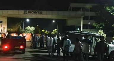 Hindistan'da ilaç fabrikasında meydana gelen patlamada en az 17 kişi yaşamını yitirdi