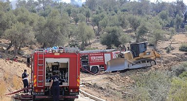 İBB ekipleri, İzmir'deki yangına müdahale çalışmalarına destek verdi
