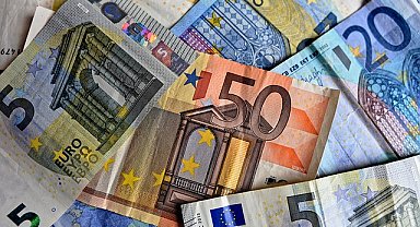 İnfo Yatırım: EURUSD paritesi, hafta içerisinde aşağı yönlü hareketlenmeler gerçekleştirdi