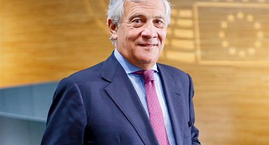 İtalya Dışişleri Bakanı Tajani, AB Komisyonu Başkanı Leyen ile bir araya geldi