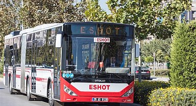İzmir'de 30 Ağustos toplu ulaşım yüzde 50 indirimli hizmet verecek