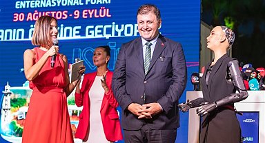İzmir Enternasyonal Fuarı 93. kez kapılarını açtı