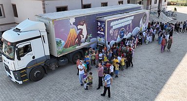 Konya Büyükşehir Belediyesi Bilim Tırı, 31 ilçede 17 bin öğrenciye ulaştı