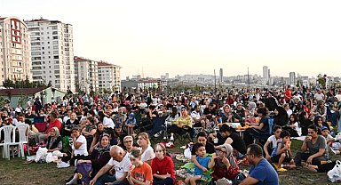 Mamak'ta “Açık Hava Sineması” etkinlikleri başladı
