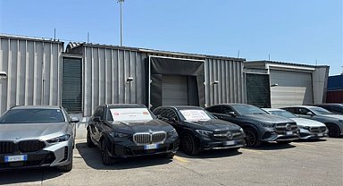 Mersin'de çalıntı 56 milyon TL değerinde 9 lüks araca el konuldu