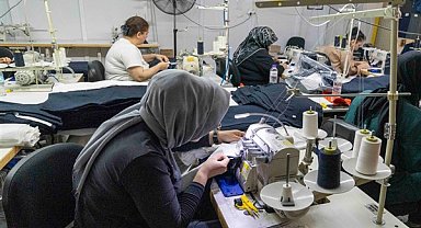Meslek Fabrikası kadınlara ve gençlere iş kapılarını aralıyor