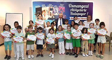 Osmangazi Çocuk Drama Atölyesi öğrencileri sertifikalarını aldı